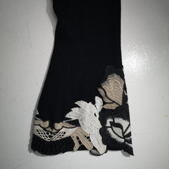 Alfani Ladies Size Medium Black with White & Tan Embroidery Lone Sleeve Sweater - Picture 6 of 10